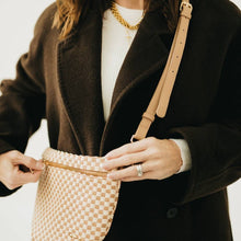 Load image into Gallery viewer, Minimalist Vegan Leather Crossbody Strap