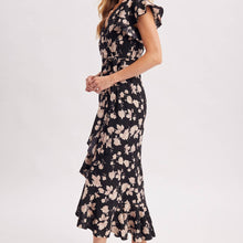 Load image into Gallery viewer, Floral Print Wrap Dress