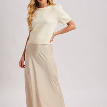 Load image into Gallery viewer, Short Sleeve Knit Sweater with Pinned Shoulder Detail
