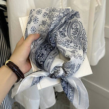 Load image into Gallery viewer, Retro Cashew Print Lightweight Silk Scarf
