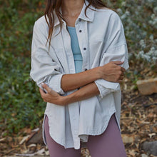 Load image into Gallery viewer, Denim Cotton Button Down Jacket
