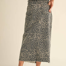 Load image into Gallery viewer, Leopard Print Skirt
