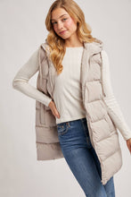 Load image into Gallery viewer, Hooded Longline Puffer Vest

