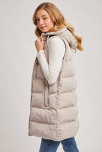 Load image into Gallery viewer, Hooded Longline Puffer Vest
