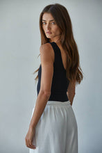 Load image into Gallery viewer, Double Layered Seamless U-V Neck Sleeveless Bodysuit
