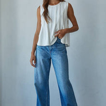 Load image into Gallery viewer, Round Neck Sleeveless Top
