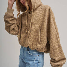 Load image into Gallery viewer, Bubble Hem Leopard Hoodie
