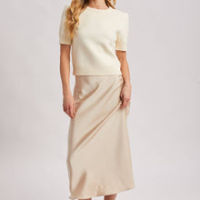 Load image into Gallery viewer, Short Sleeve Knit Sweater with Pinned Shoulder Detail
