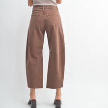 Load image into Gallery viewer, Just Black Denim Barrel Jean w/ Seams ~ Espresso
