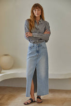Load image into Gallery viewer, Denim Light Wash Cut off Midi Skirt
