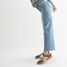 Load image into Gallery viewer, Slim Wide Leg by Just Black Denim
