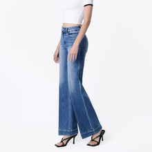 Load image into Gallery viewer, High Rise Trouser Fold Wide Leg Jeans
