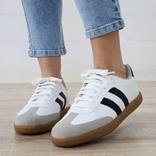 Load image into Gallery viewer, Striped Lace-up Flat Sneakers
