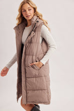 Load image into Gallery viewer, Longline Quilted Puffer Vest
