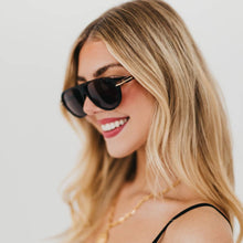 Load image into Gallery viewer, Retro Oval Flat Aviator Sunglasses
