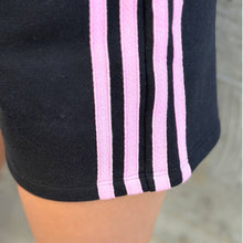 Load image into Gallery viewer, Girls Striped Shorts
