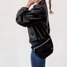 Load image into Gallery viewer, Hair On Hide Westlyn Bum Bag
