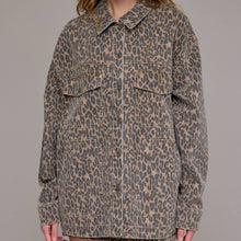 Load image into Gallery viewer, Leopard Print Oversized Jacket

