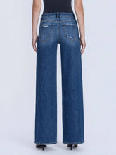 Load image into Gallery viewer, Olivia High Rise Wide Leg Jeans
