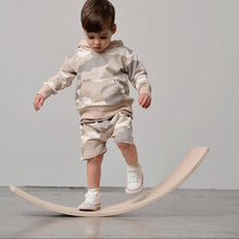 Load image into Gallery viewer, Harem Short - Faded Camo

