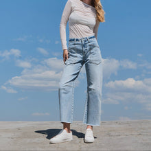 Load image into Gallery viewer, Super High Rise Barrel Jeans ~ Vervet
