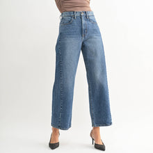 Load image into Gallery viewer, Barrel Jean Twist by Just Black Denim
