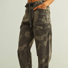 Load image into Gallery viewer, Camo Print Drawstring Pants
