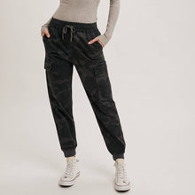 Load image into Gallery viewer, Women's Camo Jogger Pants
