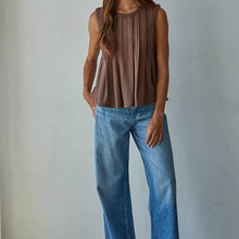 Load image into Gallery viewer, Round Neck Sleeveless Top
