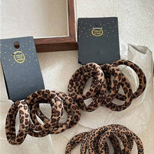 Load image into Gallery viewer, Coffee 5pcs Leopard Elastic Hair Tie Set
