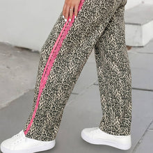 Load image into Gallery viewer, Leopard Contrast Pink Lace Detail Drawstring Pants

